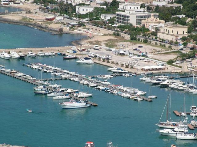 Il porto turistico
